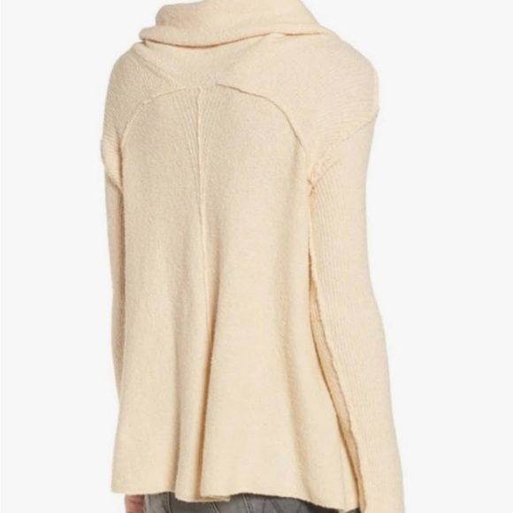 FREE PEOPLE | Cream Strawberry Fields Cowl Neck Off Shoulder Sweater Size S - Picture 3 of 9